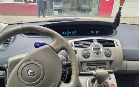 Renault Scenic III, 2004 год, 450 000 рублей, 11 фотография