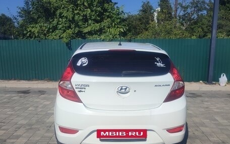 Hyundai Solaris II рестайлинг, 2012 год, 630 000 рублей, 4 фотография