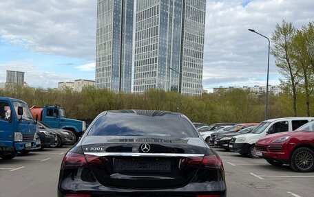 Mercedes-Benz E-Класс, 2022 год, 5 138 000 рублей, 4 фотография