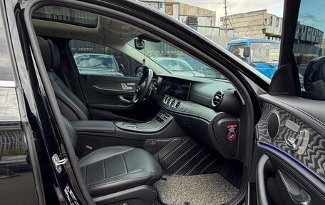 Mercedes-Benz E-Класс, 2022 год, 5 138 000 рублей, 11 фотография