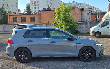 Volkswagen Golf VIII, 2023 год, 1 980 000 рублей, 4 фотография