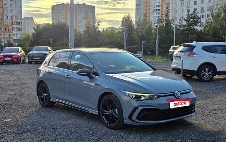 Volkswagen Golf VIII, 2023 год, 1 980 000 рублей, 3 фотография