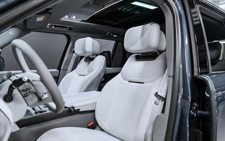 Land Rover Range Rover IV рестайлинг, 2025 год, 32 490 000 рублей, 11 фотография