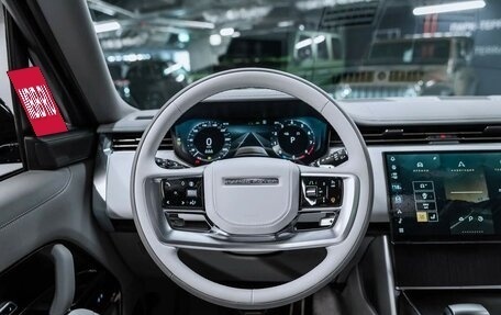 Land Rover Range Rover IV рестайлинг, 2025 год, 32 490 000 рублей, 10 фотография