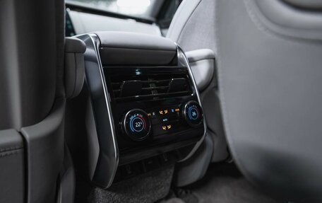 Land Rover Range Rover IV рестайлинг, 2025 год, 32 490 000 рублей, 29 фотография