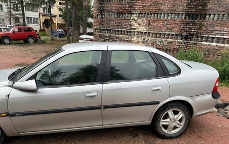 Opel Vectra B рестайлинг, 1996 год, 100 000 рублей, 3 фотография