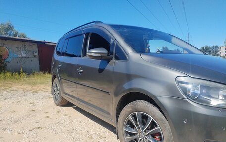 Volkswagen Touran III, 2010 год, 1 100 000 рублей, 5 фотография