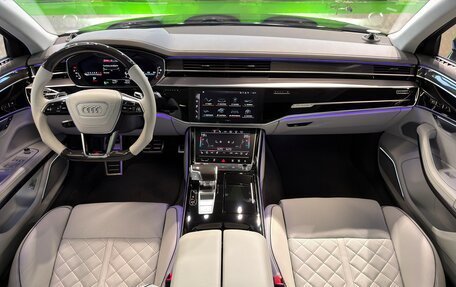 Audi S8, 2025 год, 18 000 000 рублей, 14 фотография