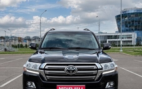 Toyota Land Cruiser 200, 2016 год, 7 200 000 рублей, 1 фотография