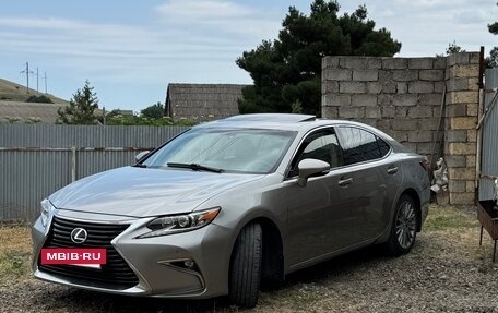 Lexus ES VII, 2017 год, 2 400 000 рублей, 8 фотография