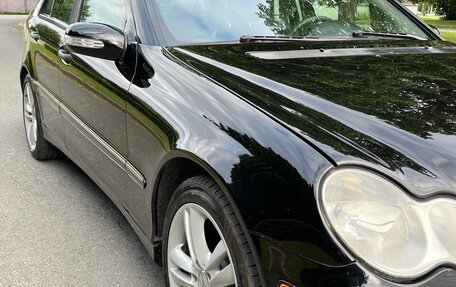 Mercedes-Benz C-Класс, 2005 год, 670 000 рублей, 6 фотография