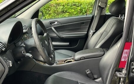 Mercedes-Benz C-Класс, 2005 год, 670 000 рублей, 14 фотография