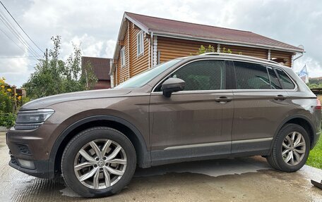 Volkswagen Tiguan II, 2017 год, 2 000 000 рублей, 3 фотография
