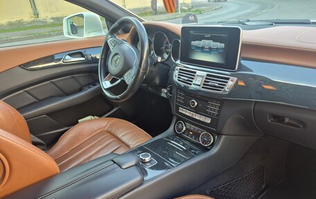 Mercedes-Benz CLS, 2015 год, 2 150 000 рублей, 9 фотография