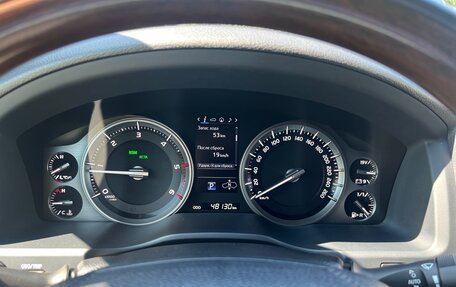 Toyota Land Cruiser 200, 2019 год, 8 990 000 рублей, 16 фотография