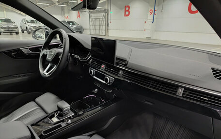 Audi A4, 2020 год, 3 290 000 рублей, 13 фотография