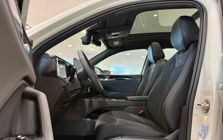 Volkswagen Tiguan, 2026 год, 4 750 000 рублей, 12 фотография