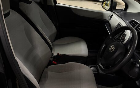 Toyota Vitz, 2011 год, 790 000 рублей, 18 фотография