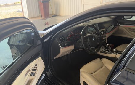 BMW 5 серия, 2011 год, 1 700 000 рублей, 11 фотография