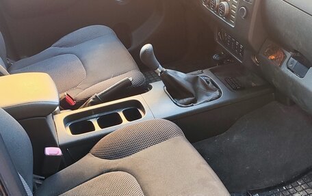 Nissan Navara (Frontier), 2008 год, 820 000 рублей, 10 фотография