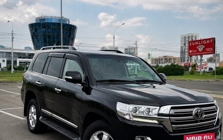 Toyota Land Cruiser 200, 2016 год, 7 200 000 рублей, 2 фотография