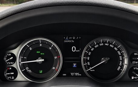 Toyota Land Cruiser 200, 2016 год, 7 200 000 рублей, 10 фотография
