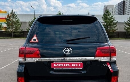 Toyota Land Cruiser 200, 2016 год, 7 200 000 рублей, 5 фотография