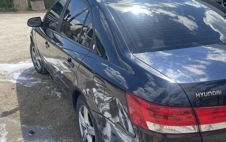 Hyundai Sonata VI, 2007 год, 650 000 рублей, 3 фотография