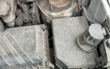 Hyundai Tucson III, 2005 год, 700 000 рублей, 3 фотография