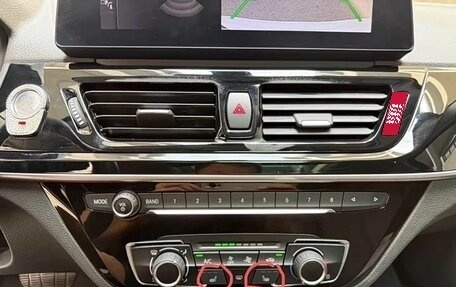 BMW 1 серия, 2023 год, 1 450 077 рублей, 14 фотография