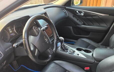 Infiniti Q50 I рестайлинг, 2014 год, 1 950 000 рублей, 6 фотография