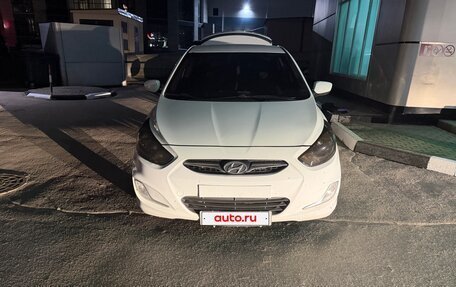 Hyundai Solaris II рестайлинг, 2012 год, 770 000 рублей, 2 фотография