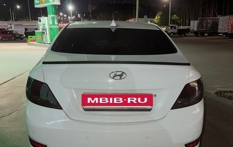 Hyundai Solaris II рестайлинг, 2012 год, 770 000 рублей, 9 фотография