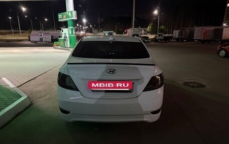 Hyundai Solaris II рестайлинг, 2012 год, 770 000 рублей, 11 фотография