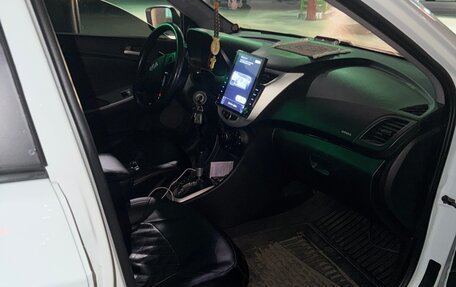 Hyundai Solaris II рестайлинг, 2012 год, 770 000 рублей, 18 фотография