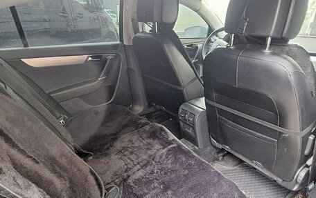 Volkswagen Passat B7, 2011 год, 1 300 000 рублей, 11 фотография