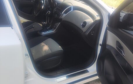 Chevrolet Cruze II, 2012 год, 750 000 рублей, 9 фотография