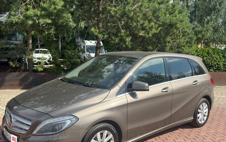 Mercedes-Benz B-Класс, 2013 год, 1 200 000 рублей, 2 фотография