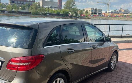 Mercedes-Benz B-Класс, 2013 год, 1 200 000 рублей, 4 фотография