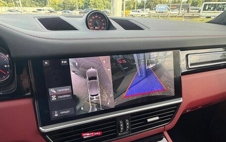 Porsche Cayenne III, 2019 год, 9 990 000 рублей, 18 фотография