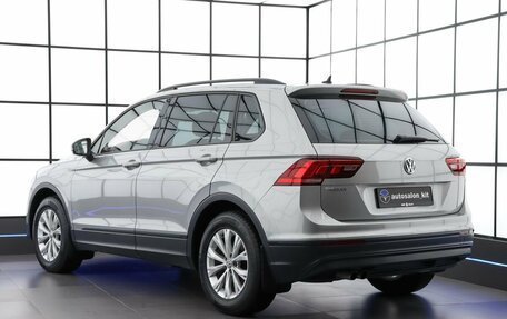 Volkswagen Tiguan II, 2018 год, 2 329 000 рублей, 4 фотография