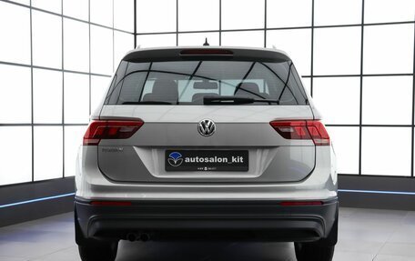 Volkswagen Tiguan II, 2018 год, 2 329 000 рублей, 5 фотография