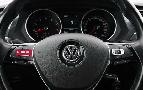 Volkswagen Tiguan II, 2018 год, 2 329 000 рублей, 12 фотография