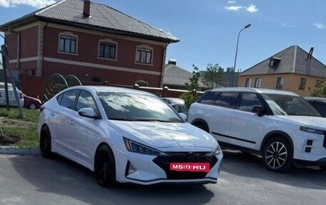 Hyundai Elantra VI рестайлинг, 2019 год, 2 200 000 рублей, 19 фотография