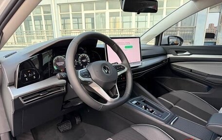 Volkswagen Golf VIII, 2025 год, 2 950 000 рублей, 10 фотография