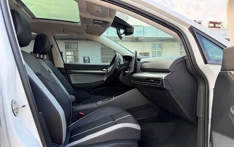 Volkswagen Golf VIII, 2025 год, 2 950 000 рублей, 14 фотография
