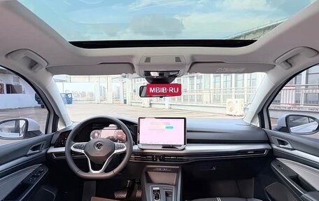 Volkswagen Golf VIII, 2025 год, 2 950 000 рублей, 12 фотография