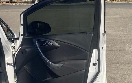 Opel Astra J, 2013 год, 790 000 рублей, 8 фотография