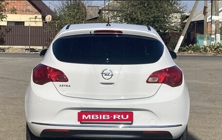 Opel Astra J, 2013 год, 790 000 рублей, 5 фотография