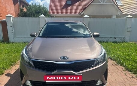 KIA Rio IV, 2020 год, 1 850 000 рублей, 4 фотография